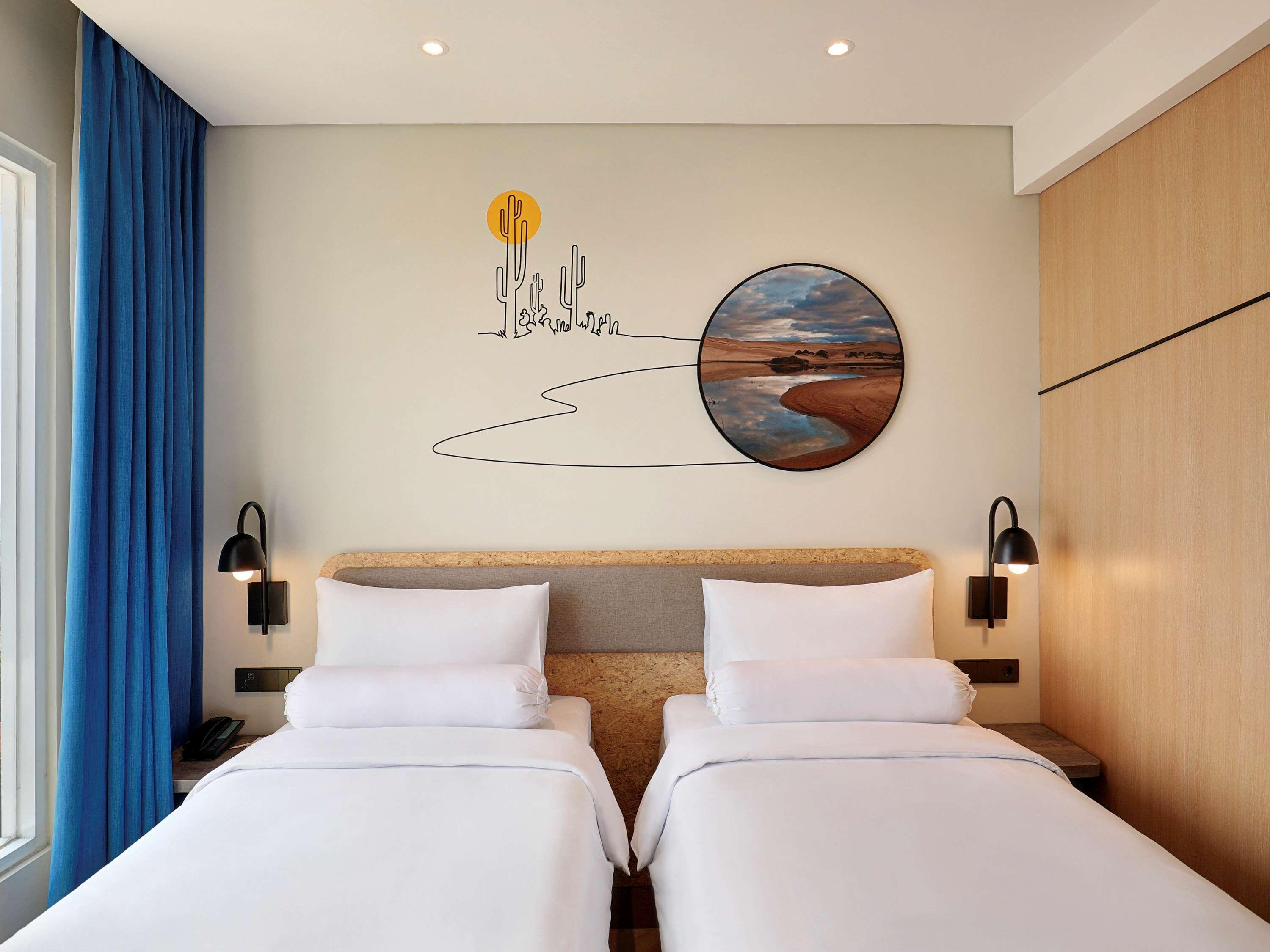 Ibis Styles Jakarta Simatupang Exterior photo